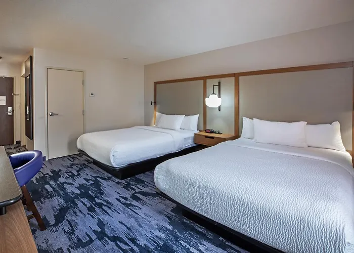 Fairfield & Downtown Arts District Hotel